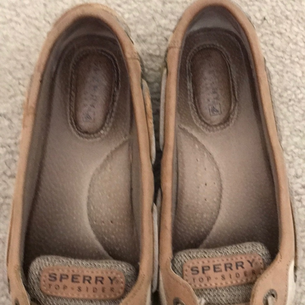 Sperry - Picture 2 of 5